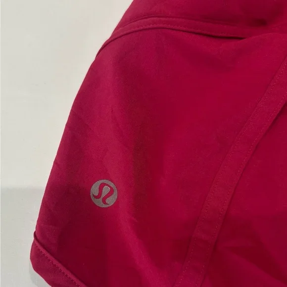 Lululemon Tracker Low-Rise Lined Short 4" - Picture 5 of 9